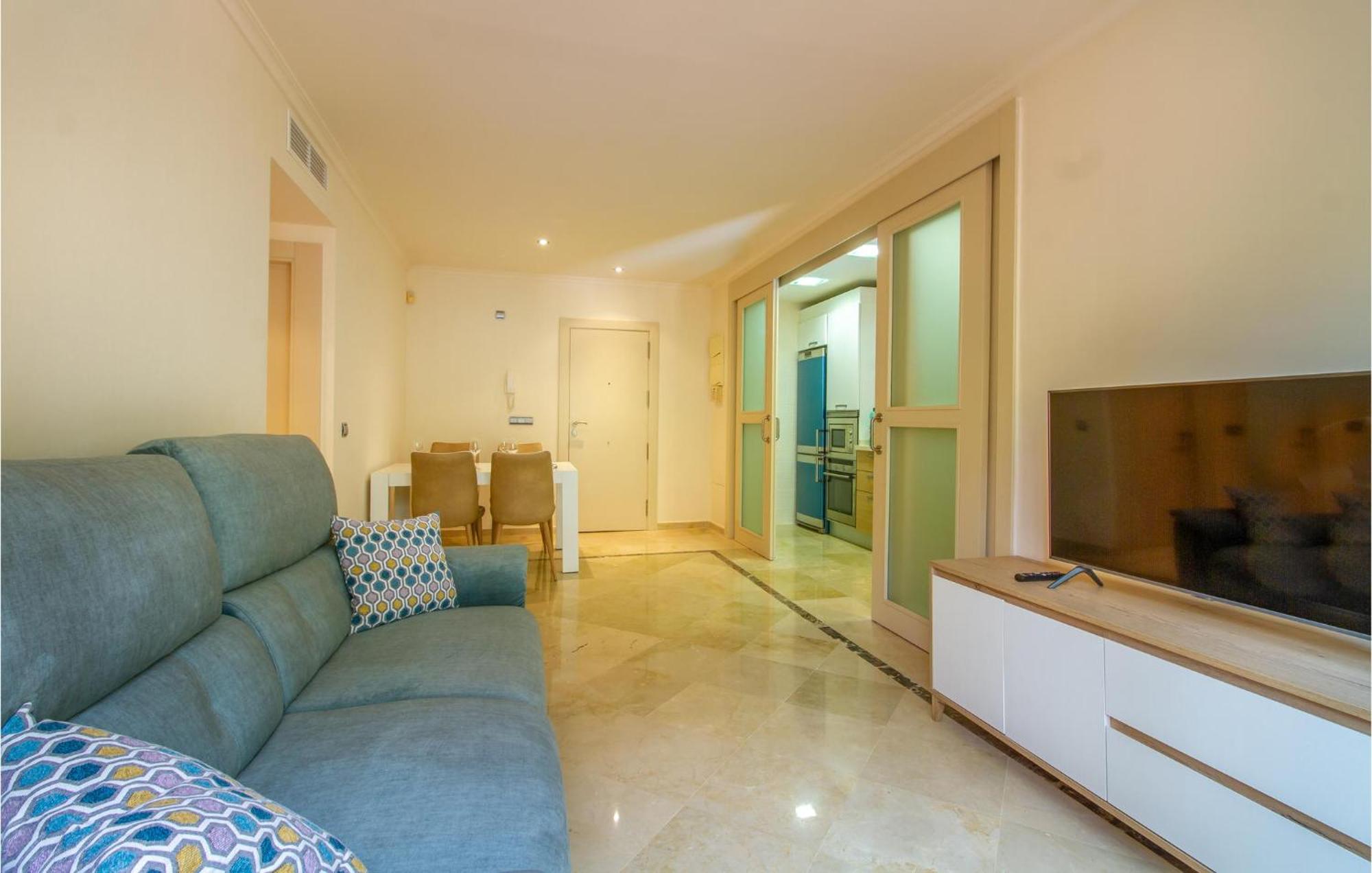 Lovely Apartment In Los Alcazares With Kitchen Zewnętrze zdjęcie