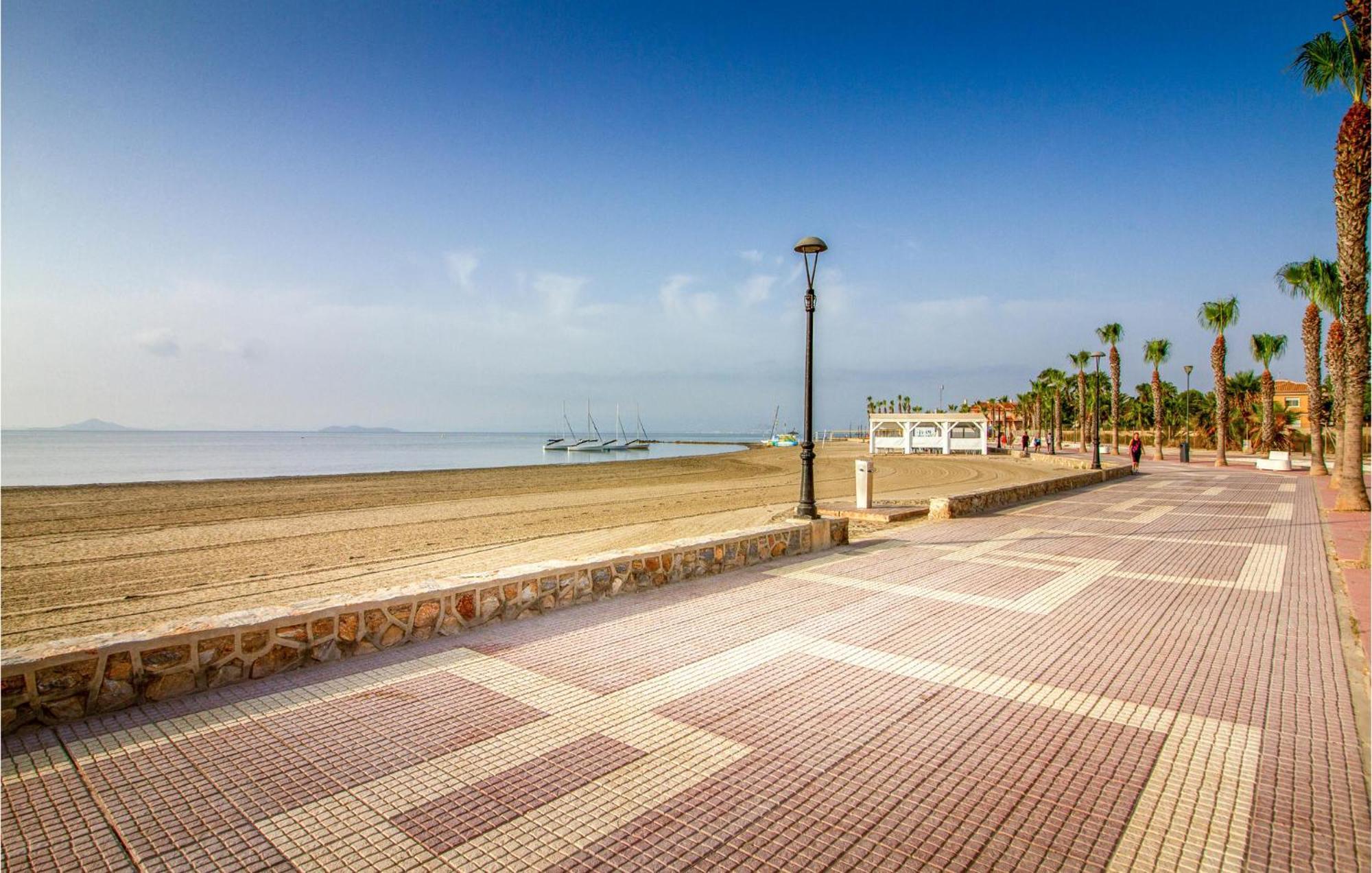 Lovely Apartment In Los Alcazares With Kitchen Zewnętrze zdjęcie