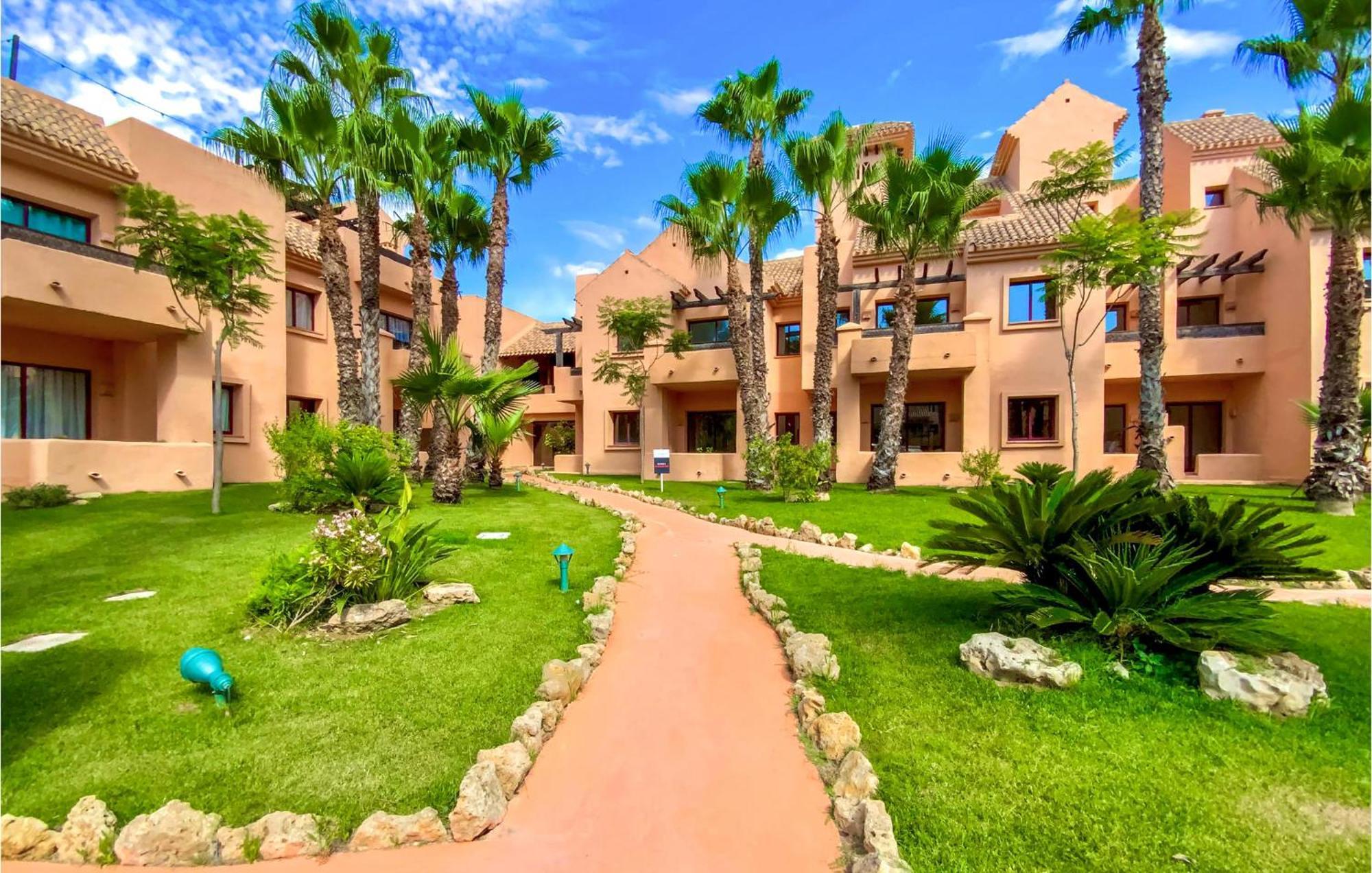 Lovely Apartment In Los Alcazares With Kitchen Zewnętrze zdjęcie